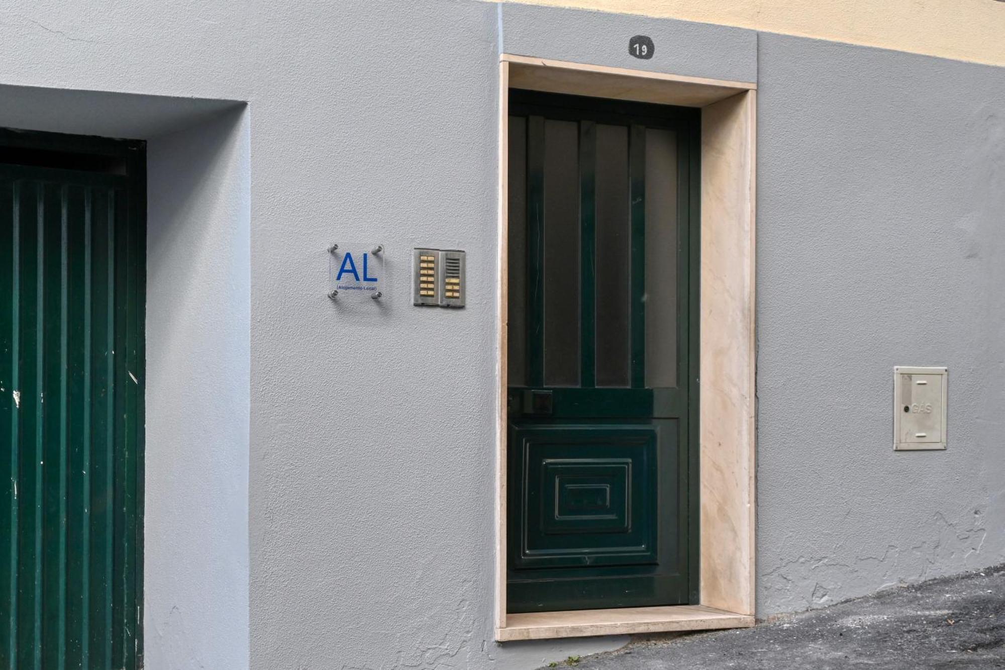 Beco Santa Emilia 2g, A In Madeira